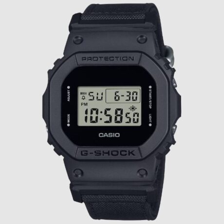 Orologio G-Shock Unisex  in  Resina    DW-5600BCE-1ER